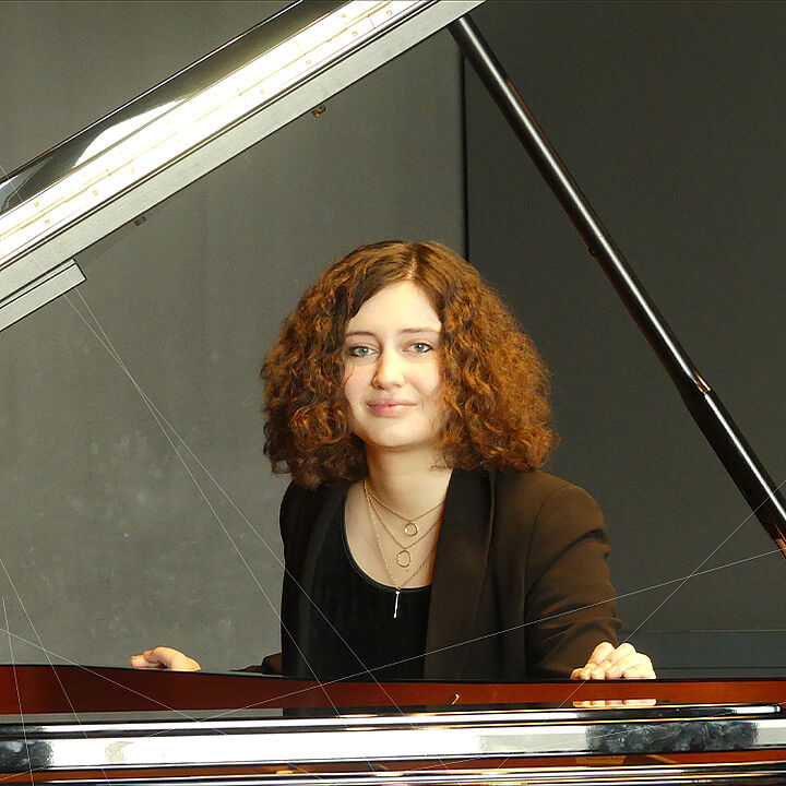 Deux distinctions pour Lily Blanchard