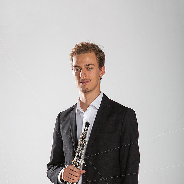 Tommaso Duca, hautboïste et étudiant en première année de Master Musicien d’orchestre à l'HEMU, a récemment décroché deux postes de premier plan dans des institutions musicales majeures. 