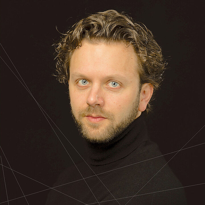 L’HEMU accueille Guy-François Leuenberger en tant que nouveau maître d’enseignement de l’harmonie au clavier et de l’accompagnement de chanson au piano pour la filière MUSEC sur son site de Vaud, dès la rentrée de septembre 2025.