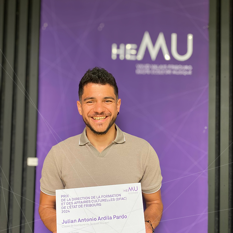 Le tromboniste Julian Antonio Ardila Pardo a reçu le prix de la Direction de la formation et des affaires culturelles (DFAC) de l’État de Fribourg pour l’excellence de son récital de Bachelor.