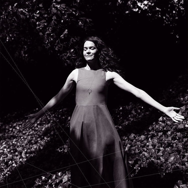 Prune Karlen livre un premier EP entre chanson, jazz et folk